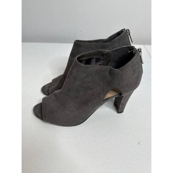 Unisa Womens Peep Toe Booties Size 8 Gray Faux Suede High Heel Ankle - Picture 6 of 11